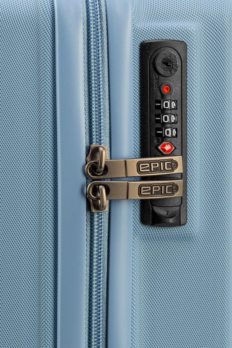 EPIC Airwave 55 cm kabinväska SkyBLUE
